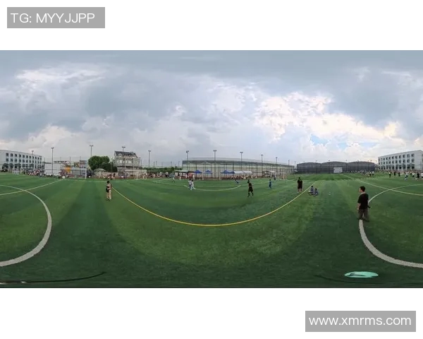 加州足球明星最新动态与精彩瞬间全景展示